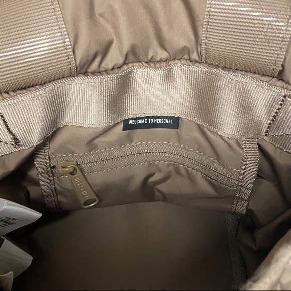 Herschel Supply Company Bags Herschel Quilted Grade Messenger Bag